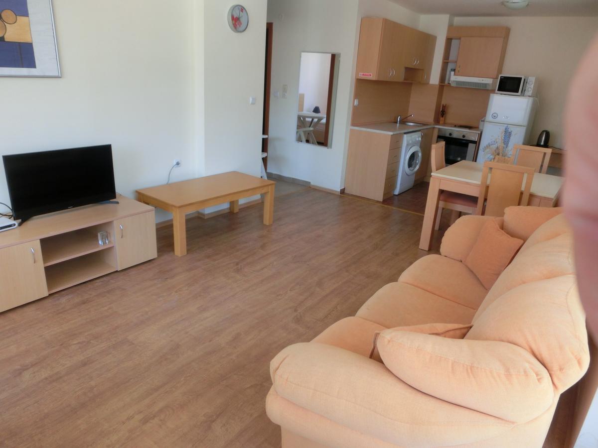 Sea View Panorama Apartment On Complex With Pools And Beach, Sveti Vlas Extérieur photo