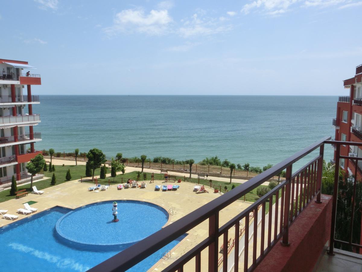 Sea View Panorama Apartment On Complex With Pools And Beach, Sveti Vlas Extérieur photo