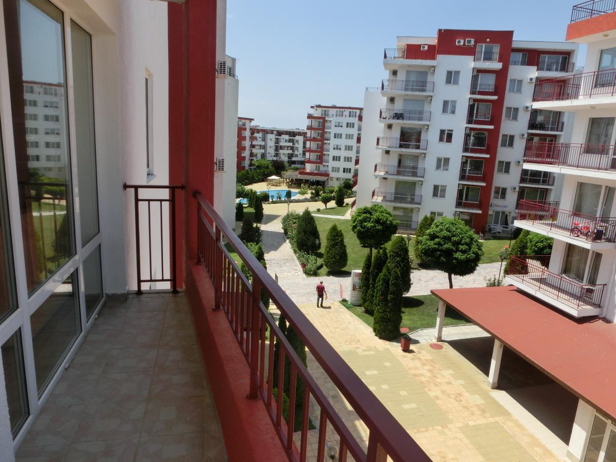 Sea View Panorama Apartment On Complex With Pools And Beach, Sveti Vlas Extérieur photo
